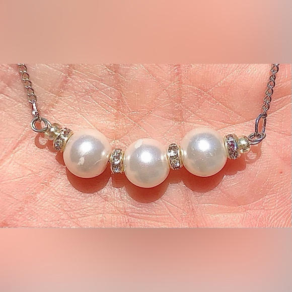 HAND CRAFTED Silver White Pearl rhinestone necklace an earrings dainty Gift Set - Picture 5 of 10